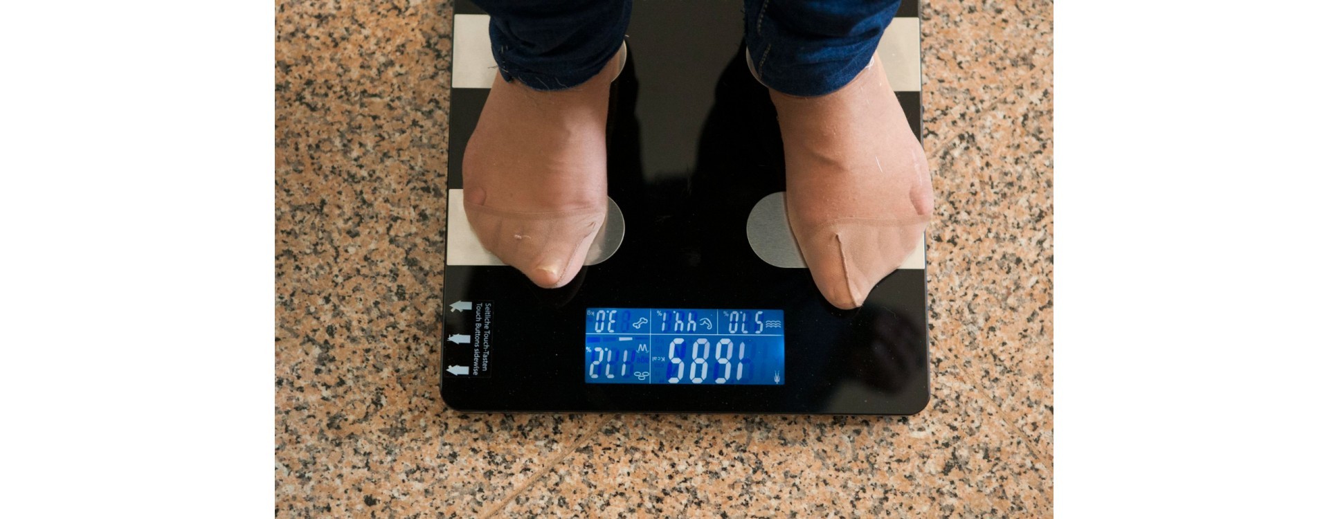 Miért mutat az elektronikus mérleg különböző eredményeket?